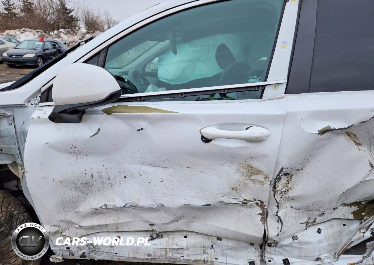2019 Hyun Santa Fe Se 2.4L VIN:5NMS2CAD0KH116047 - 7