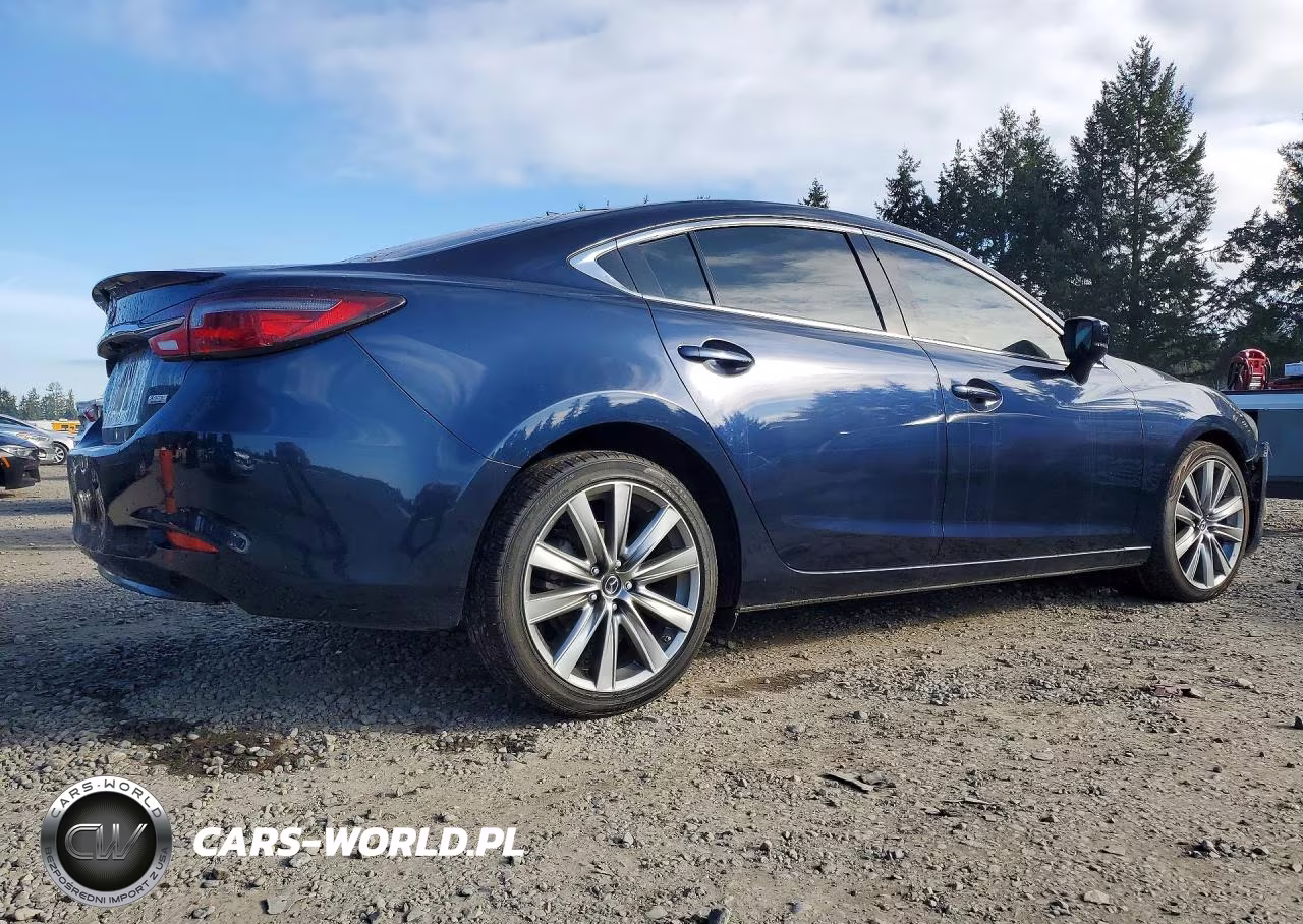 2018 Mazda 6 Signature VIN:JM1GL1XY6J1306140 - 3