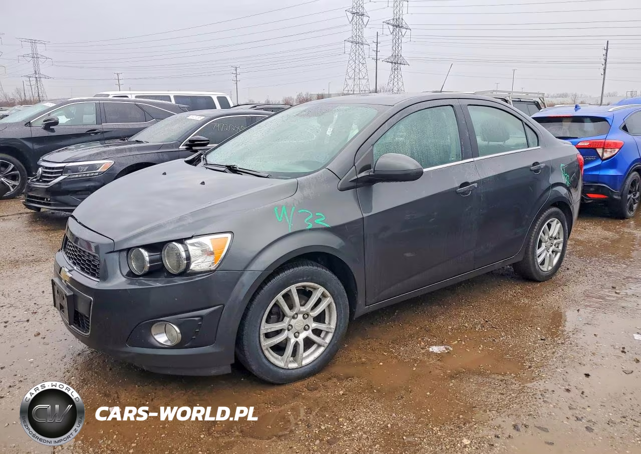 2016 Chevrolet Sonic Lt