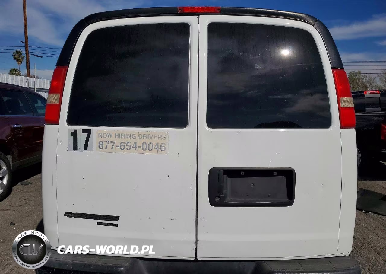 2014 Chevrolet Express G1500 Utility - Service Van VIN:1GCSGAFX7E1104050 - 10
