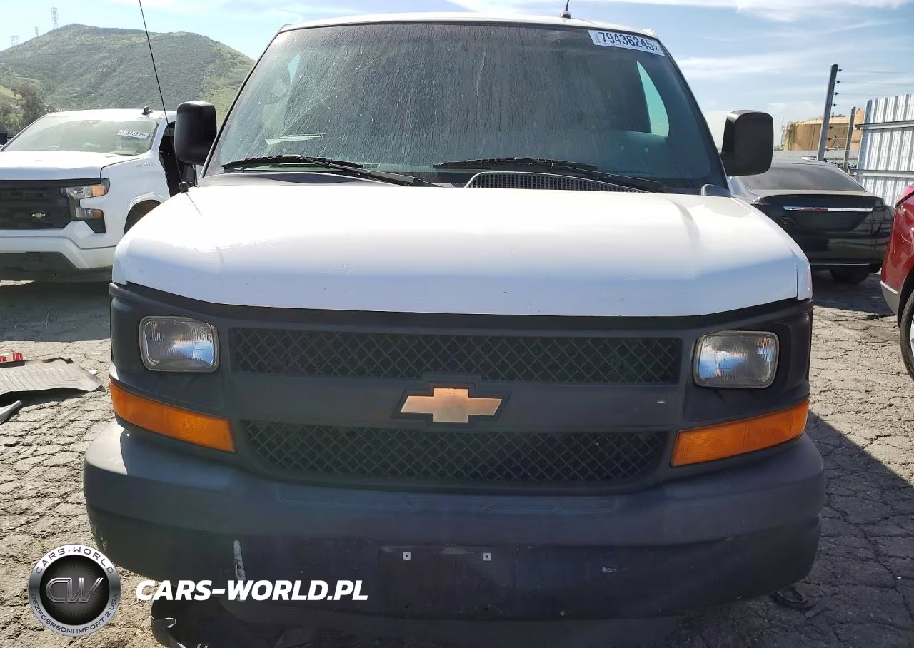 2014 Chevrolet Express G1500 Utility - Service Van VIN:1GCSGAFX7E1104050 - 5