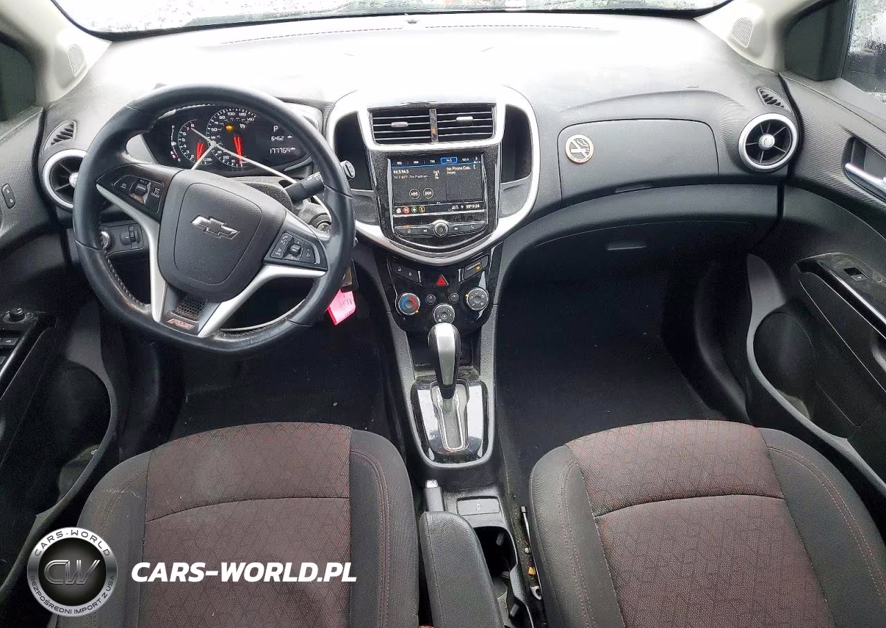2019 Chev Sonic Lt VIN:1G1JD6SB4K4149770 - 8
