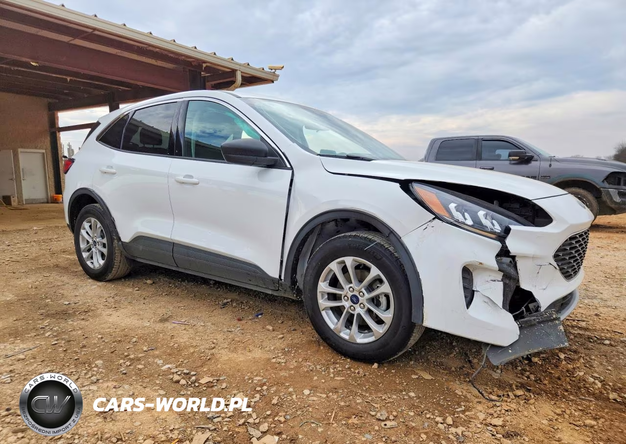 2022 Ford Escape Se VIN:1FMCU0G68NUB81016 - 4