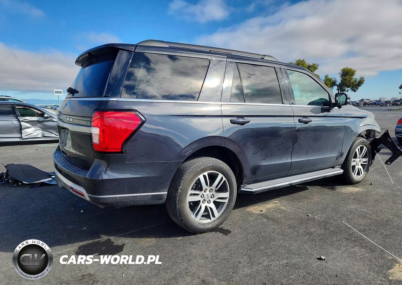 2023 Ford Expedition Xlt VIN:1FMJU1J89PEA57292 - 3