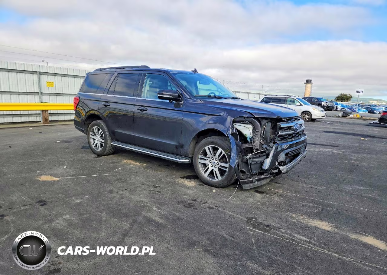 2023 Ford Expedition Xlt VIN:1FMJU1J89PEA57292 - 4