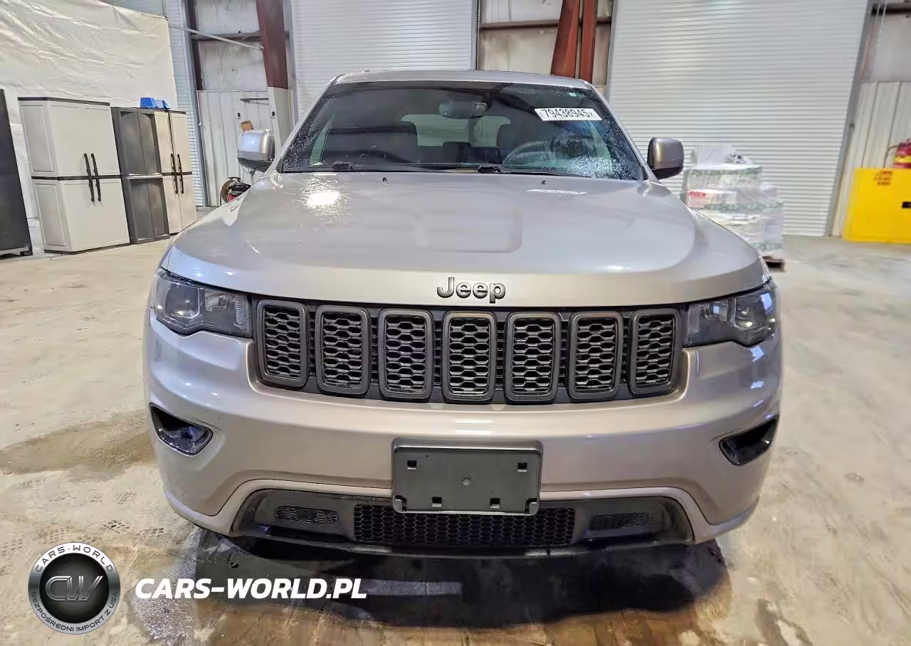 2019 Jeep Grand Cherokee Laredo VIN:1C4RJFAGXKC729983 - 5