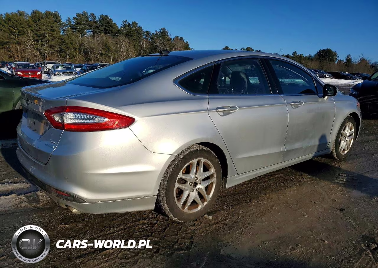 2014 Ford Fusion Se VIN:3FA6P0HD8ER384622 - 3