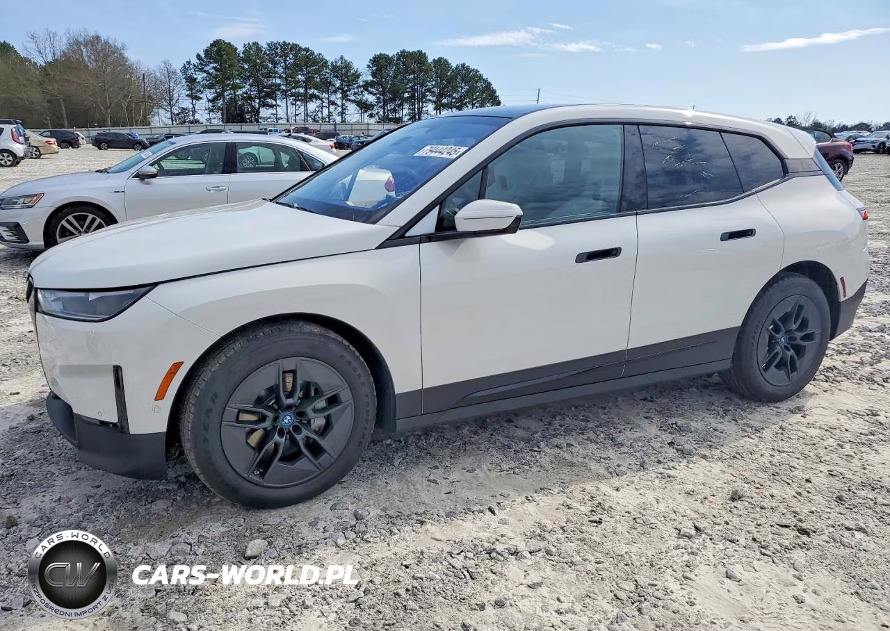 2025 BMW Ix xDrive50