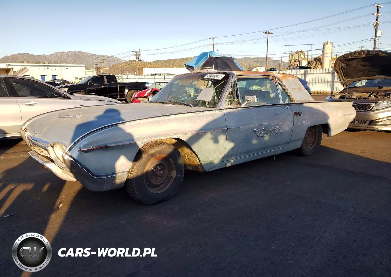 1963 Ford Thunderbird