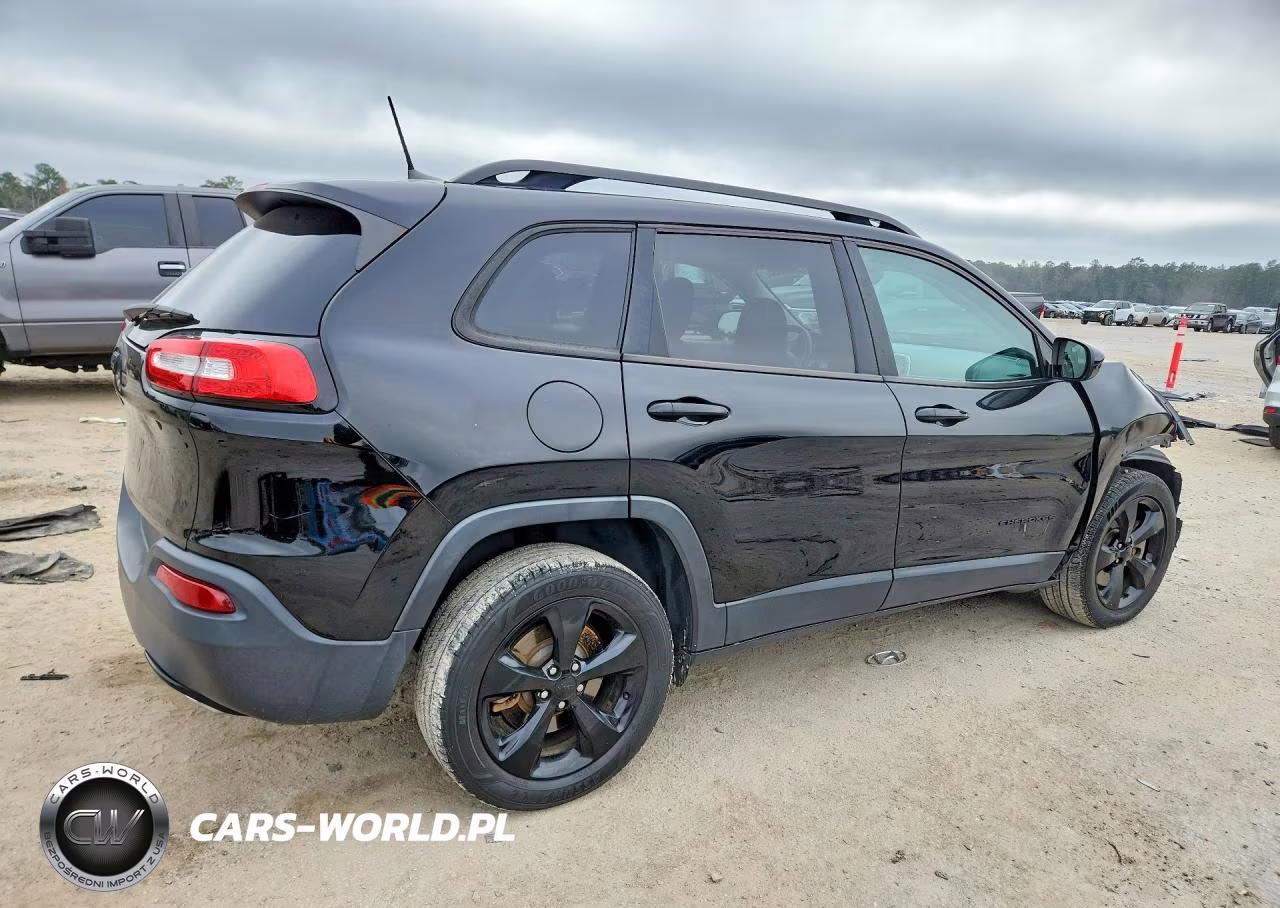 2018 Jeep Cherokee VIN:1C4PJLCX7JD528134 - 3