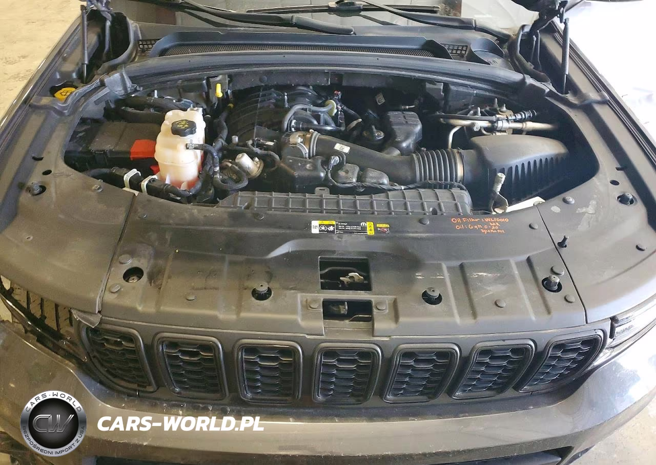 2024 Jeep Grand Cherokee L Laredo VIN:1C4RJKAG3R8937838 - 12