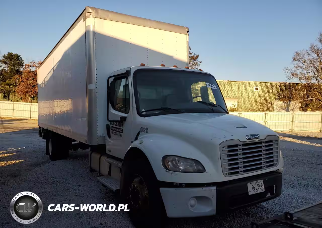 2011 FREIGHTLINER M2 106 MED  – zdjęcie 1 z 10