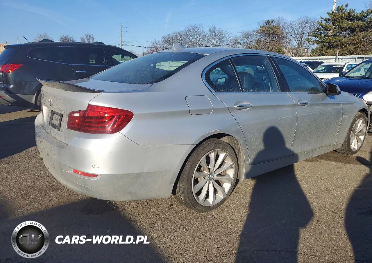 2016 BMW 528 Xi VIN:WBA5A7C59GG147564 - 3