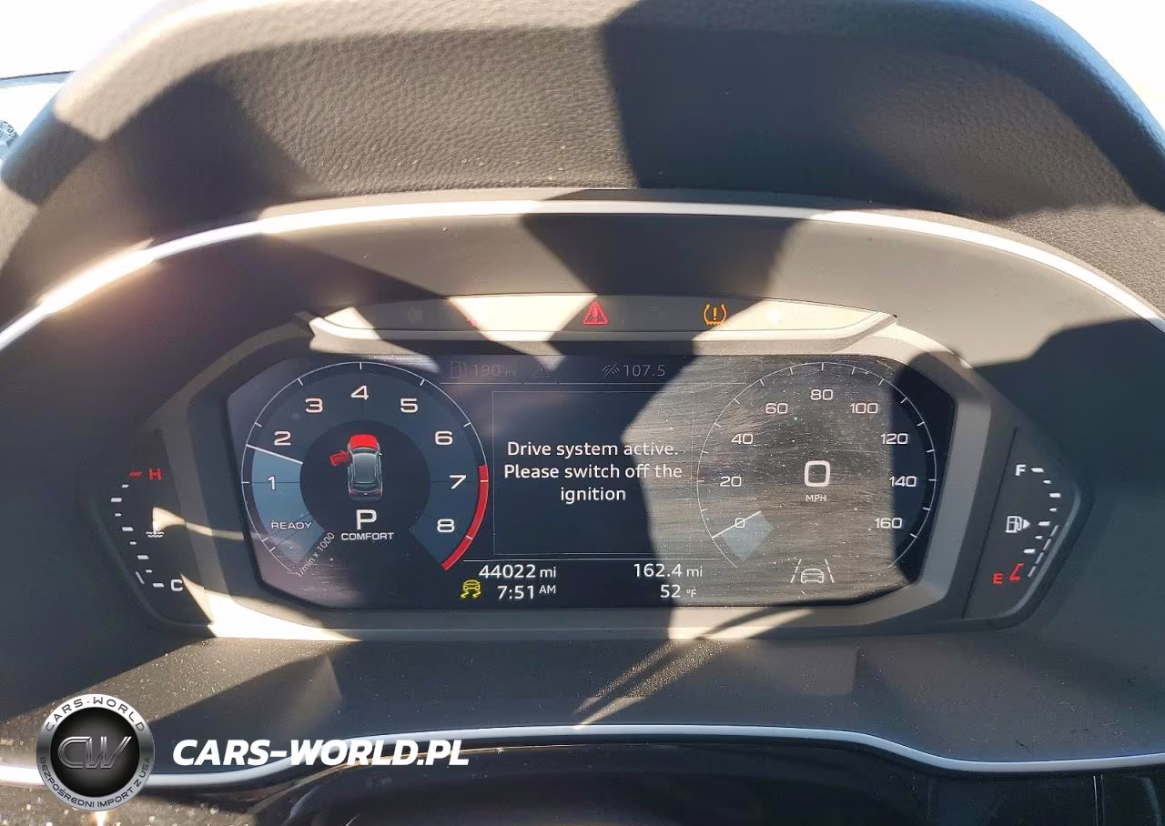 2020 Audi Q3 Premium S Line VIN:WA1DECF38L1095440 - 9