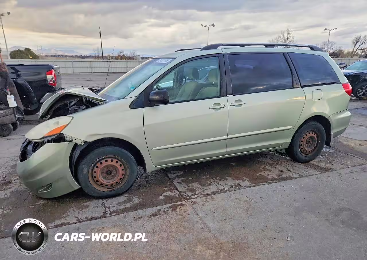2008 Toyota Sienna Ce 7-Passenger