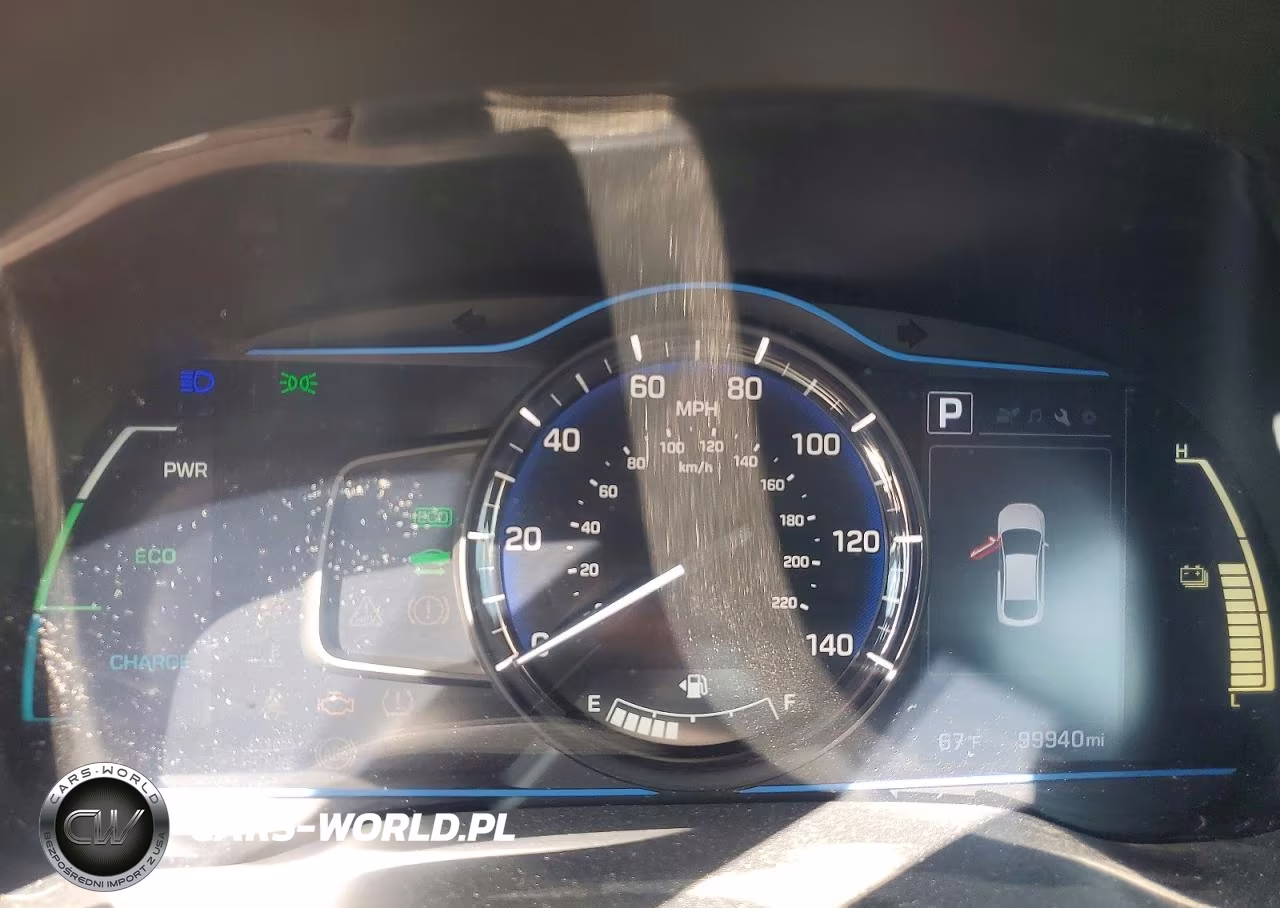 2018 Hyundai Ioniq Hybrid Blue VIN:KMHC65LC7JU075315 - 9