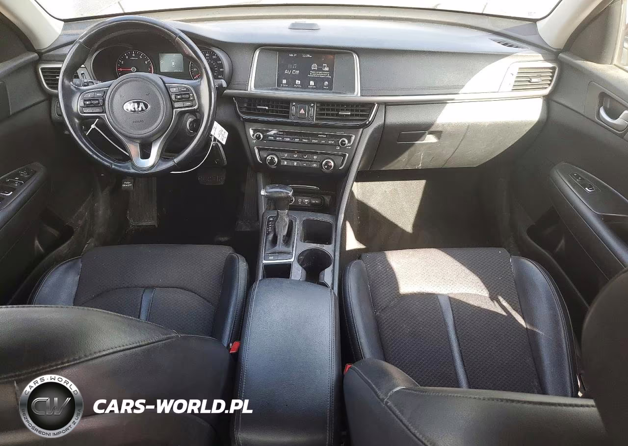 2018 Kia Optima S VIN:5XXGT4L38JG206105 - 8