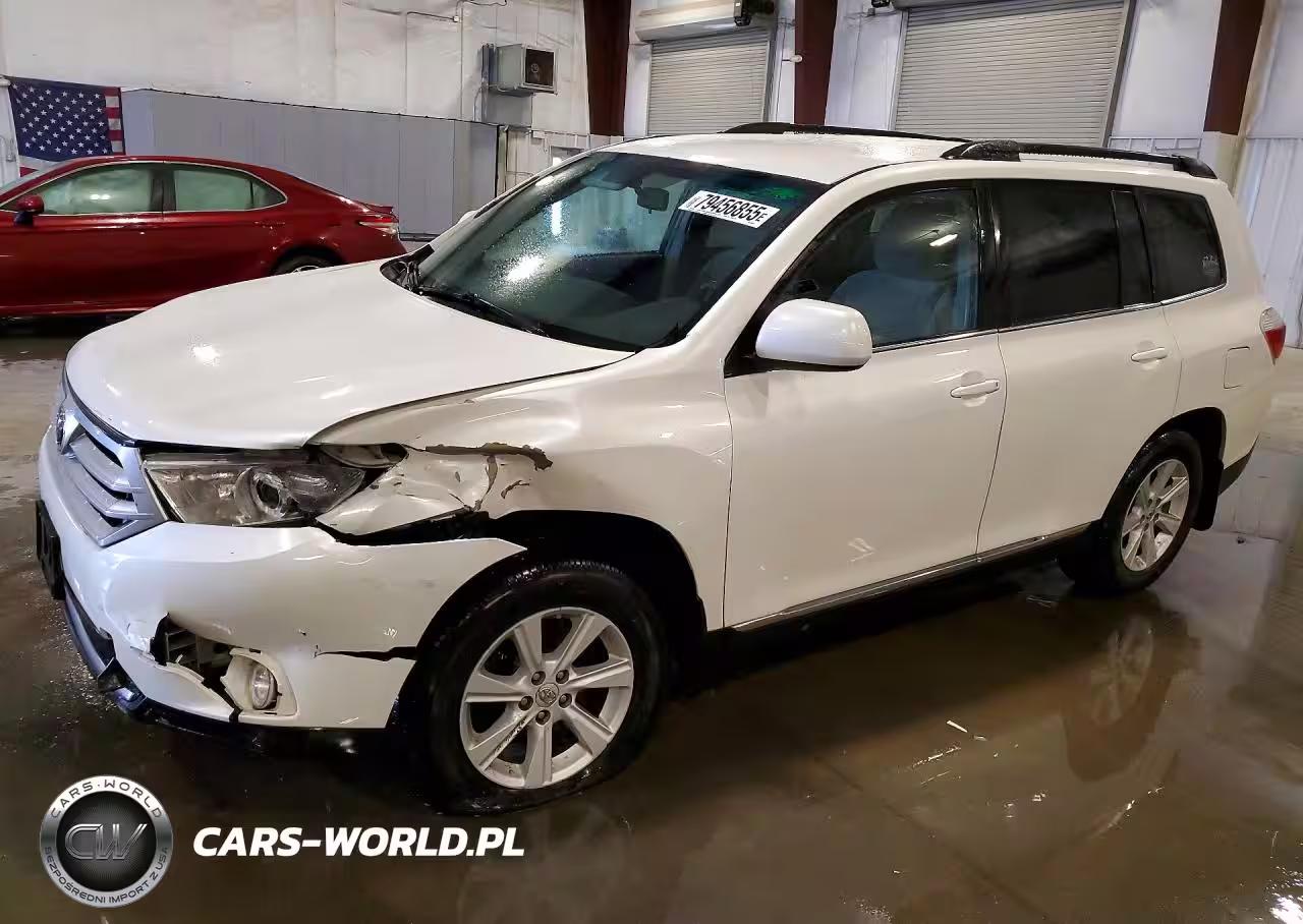 2011 Toyota Highlander Base