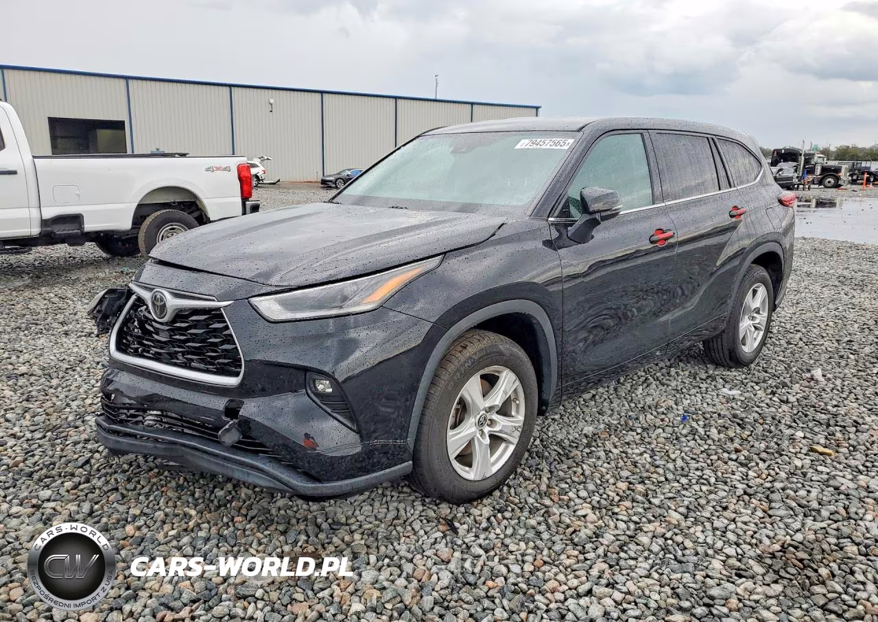 2021 Toyota Highlander Le