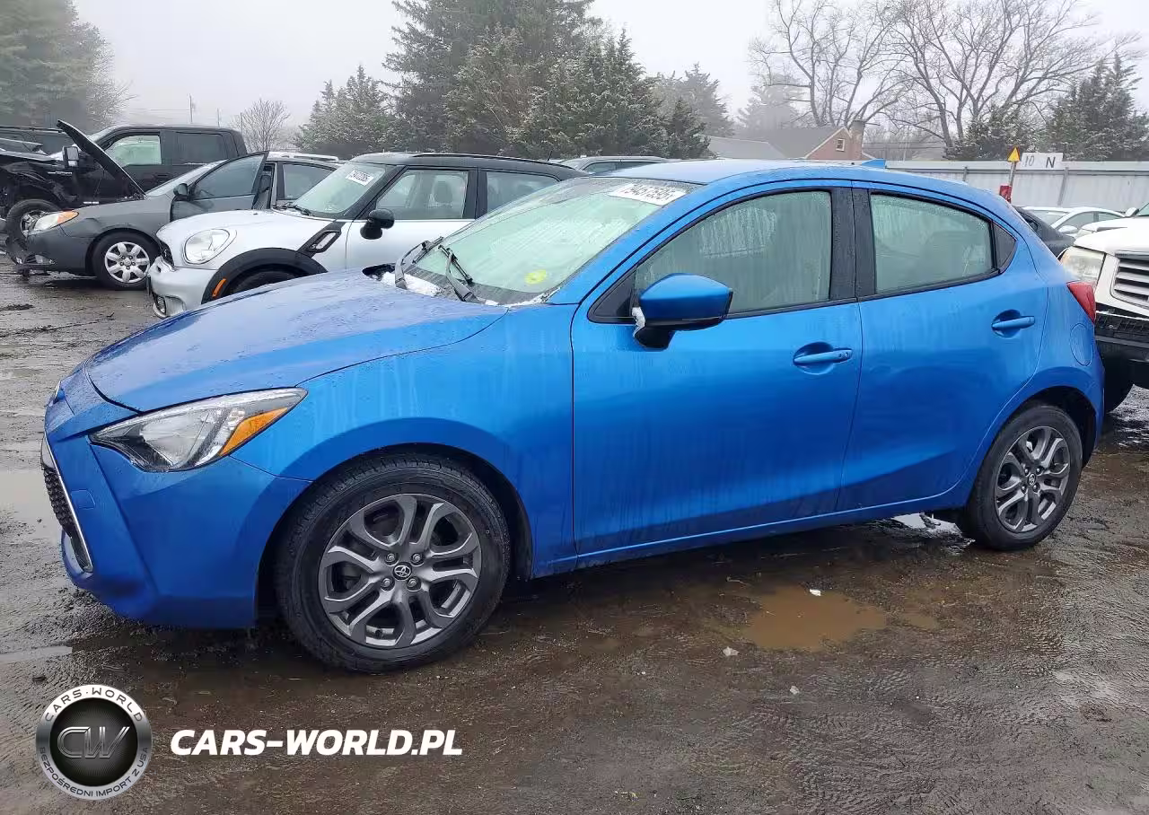 2020 Toyota Yaris Hatchback Le