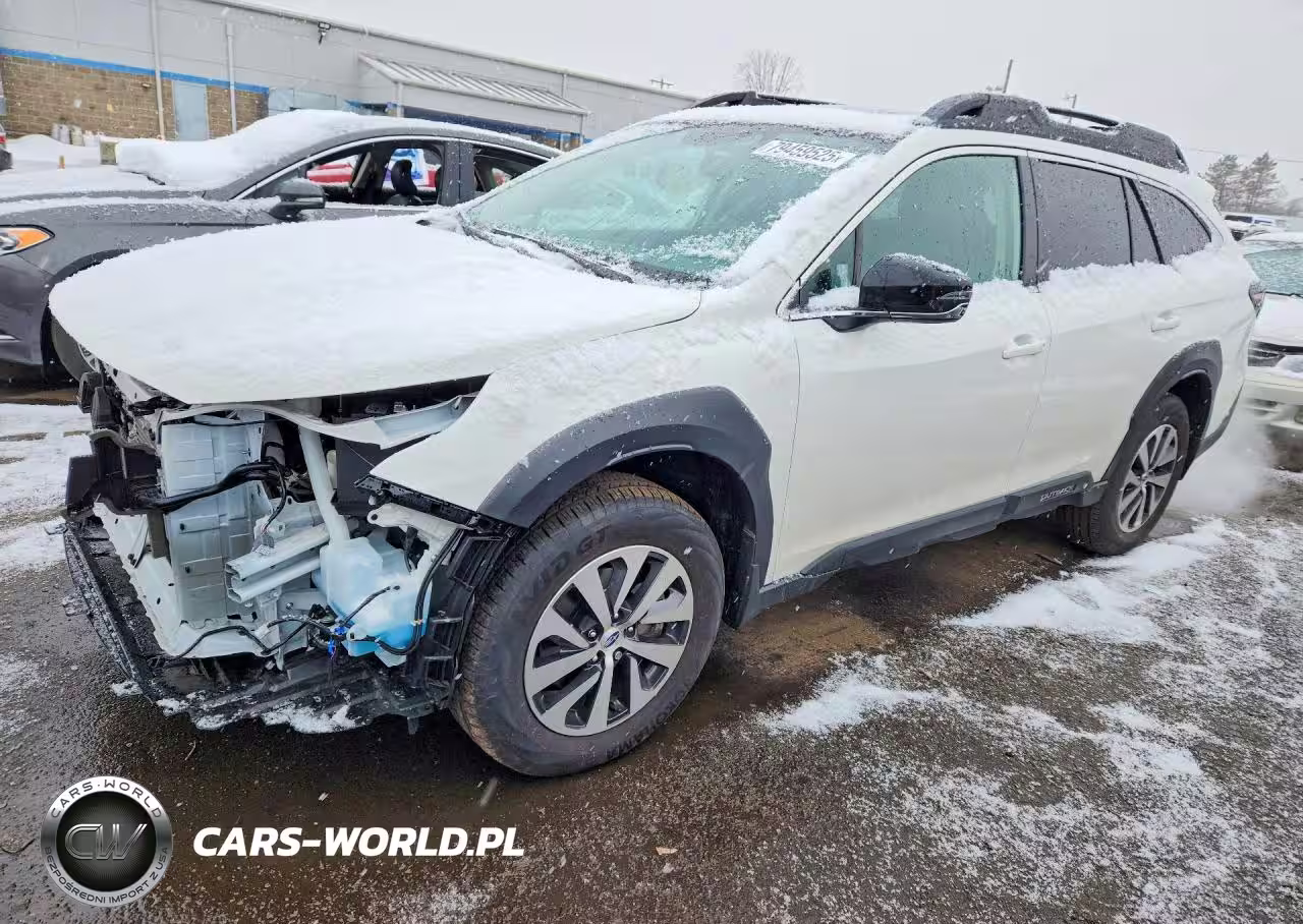 2025 Subaru Outback Premium