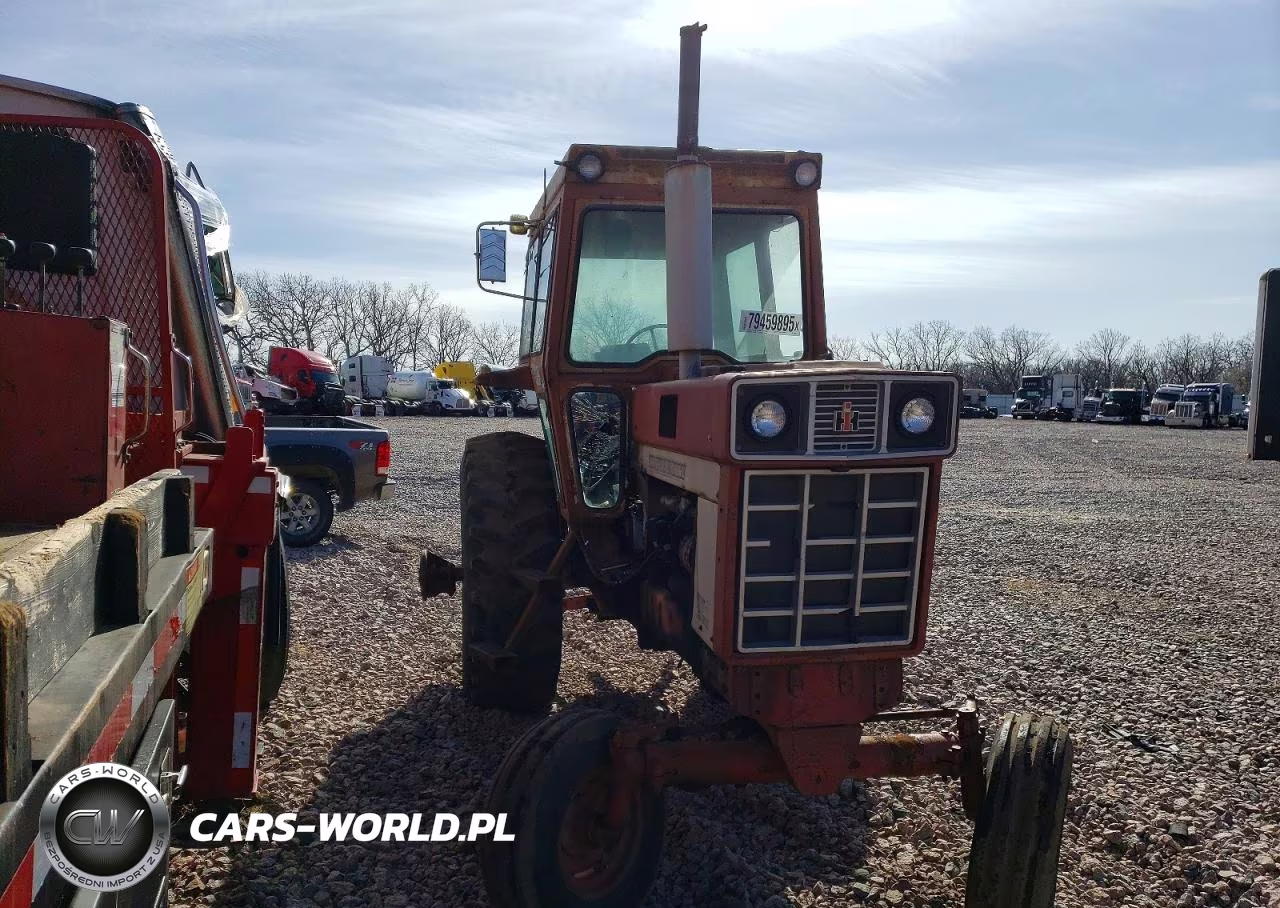 1975 Case 966