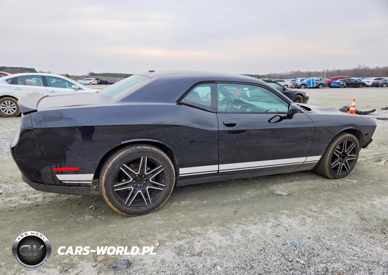 2016 Dodge Challenger Sxt VIN:2C3CDZAGXGH351882 - 3