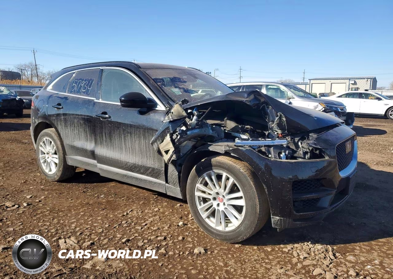 2019 Jaguar F-Pace Prestige VIN:SADCK2FXXKA359154 - 4