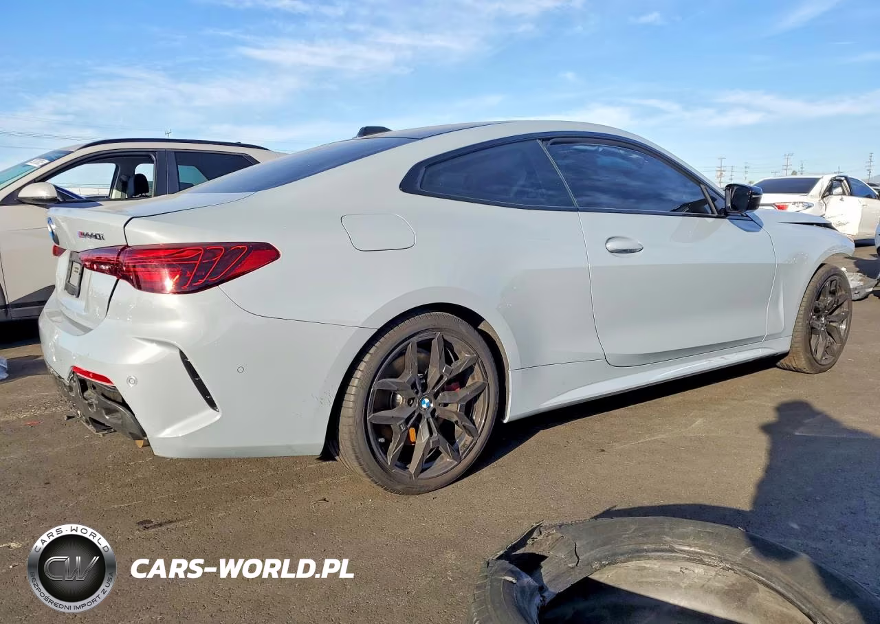 2026 BMW M440Xi VIN:WBA83DA08TCV64446 - 3