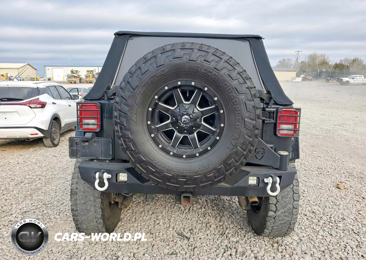 2013 Jeep Wrangler VIN:1C4HJWEG8DL640311 - 6