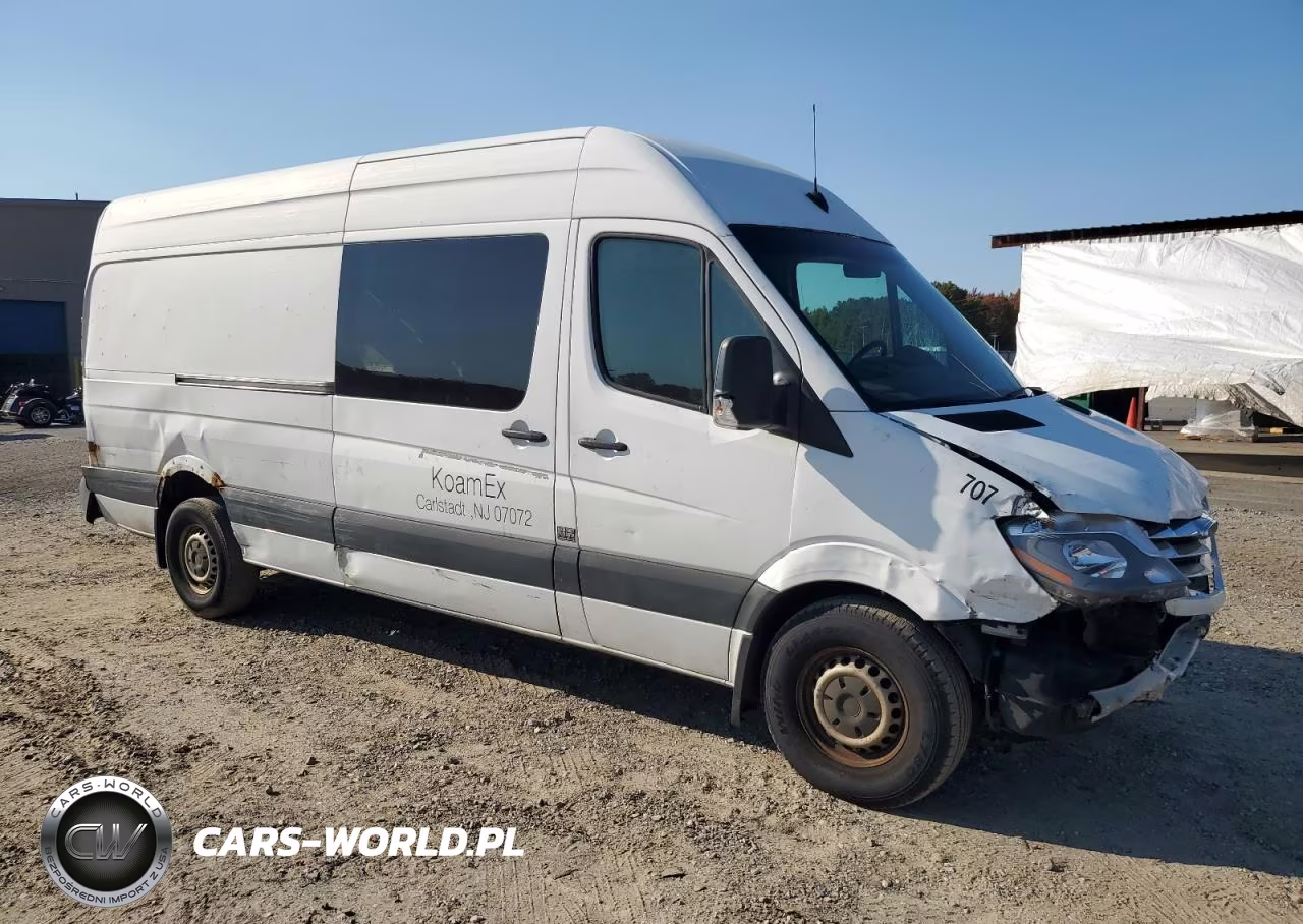 2016 Freightliner Sprinter 2500 VIN:WDYPE8DD6GP362609 - 4