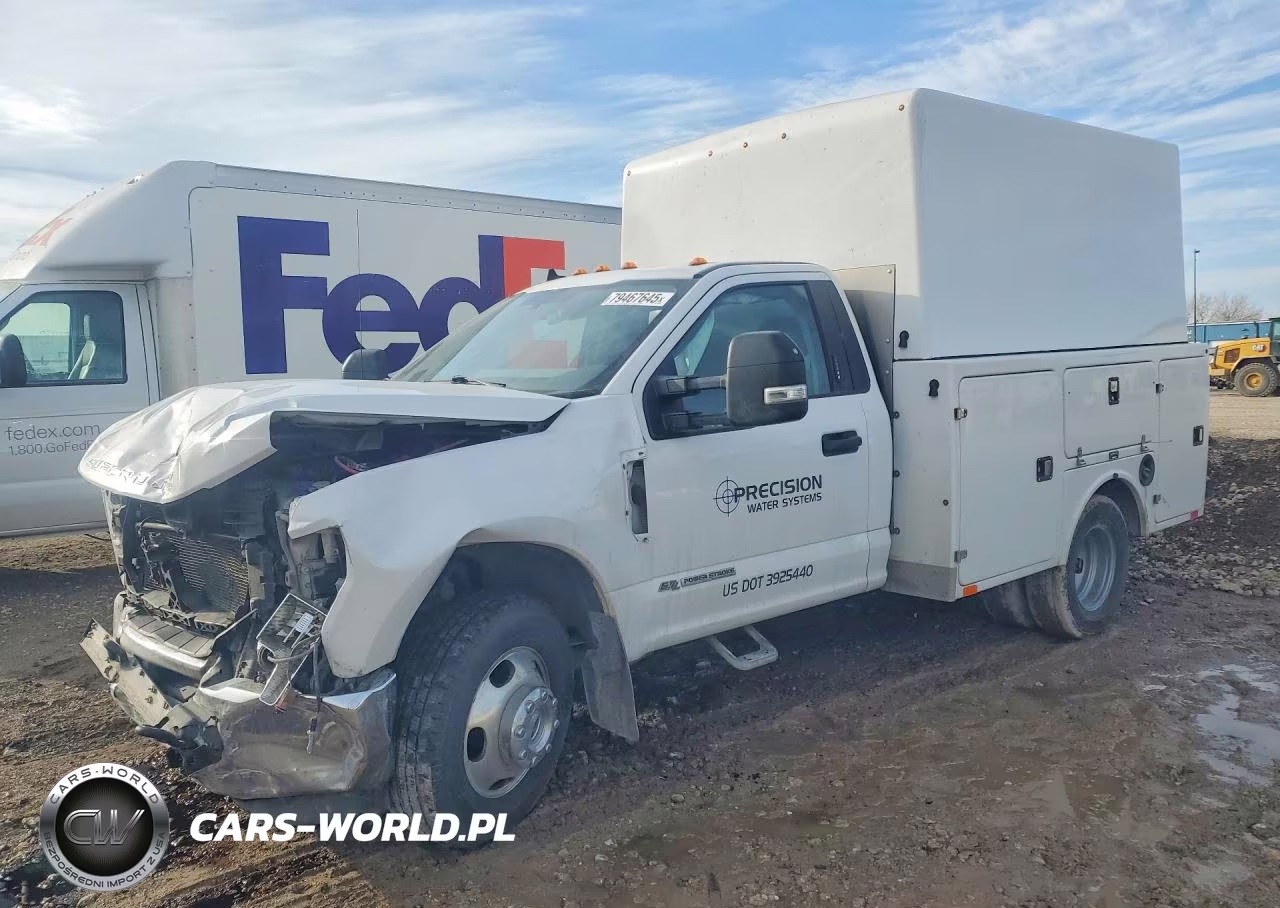 2019 Ford F350 Super Duty Utility - Service Truck