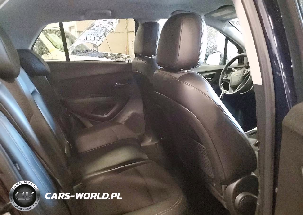 2021 Chevrolet Trax 1Lt VIN:KL7CJLSBXMB323814 - 11