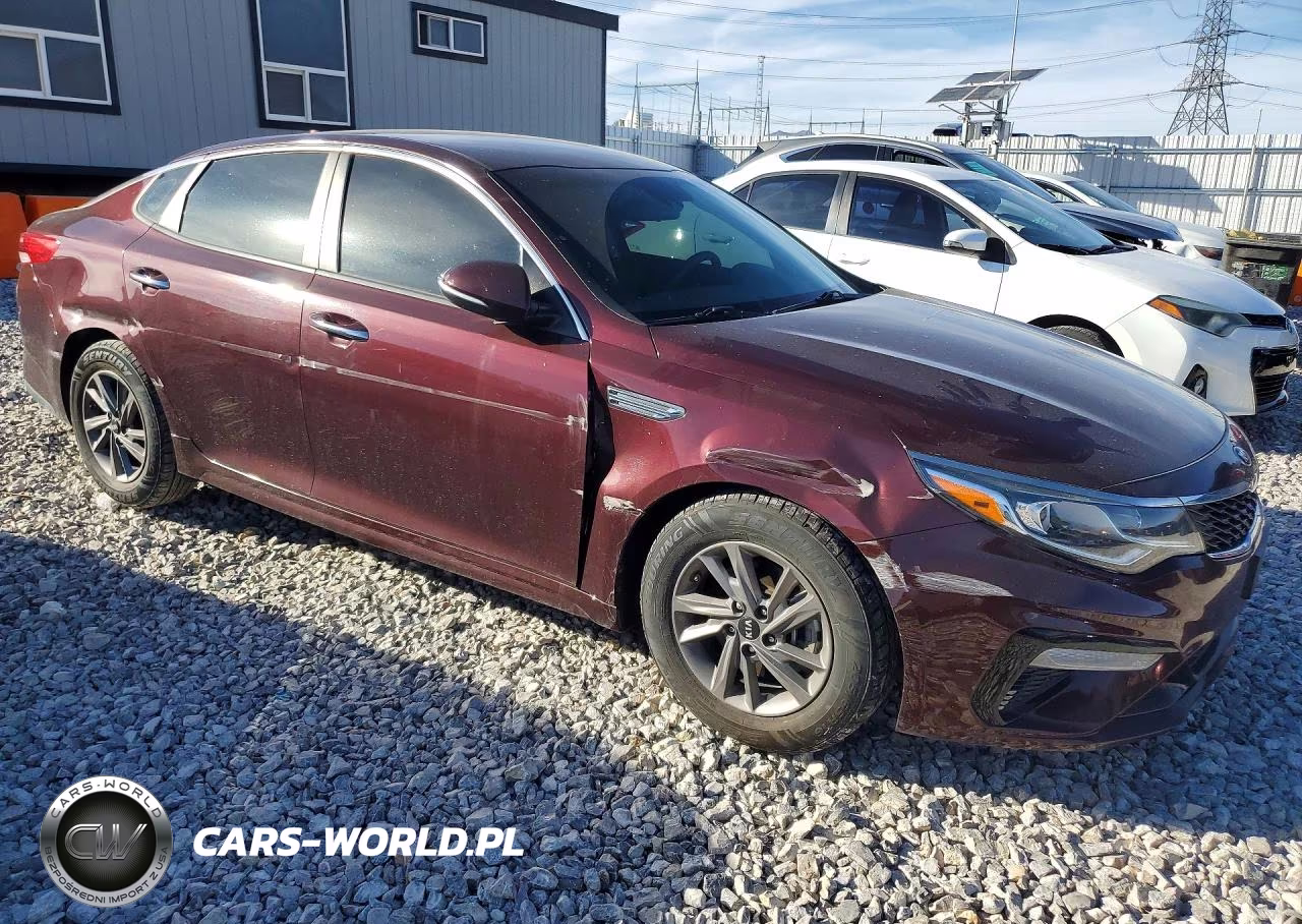 2020 Kia Optima Lx VIN:5XXGT4L35LG436428 - 4