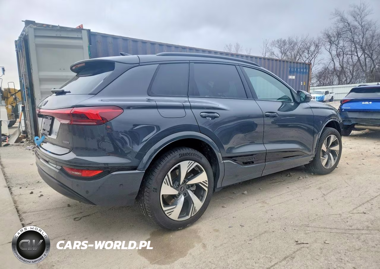 2025 Audi Q6 E-Tron Premium VIN:WA114BGFXSA044514 - 3