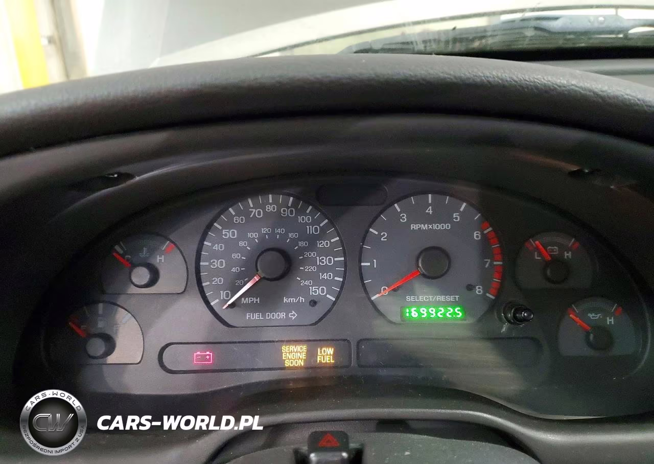 2002 Ford Mustang Gt VIN:1FAFP42X12F189450 - 9