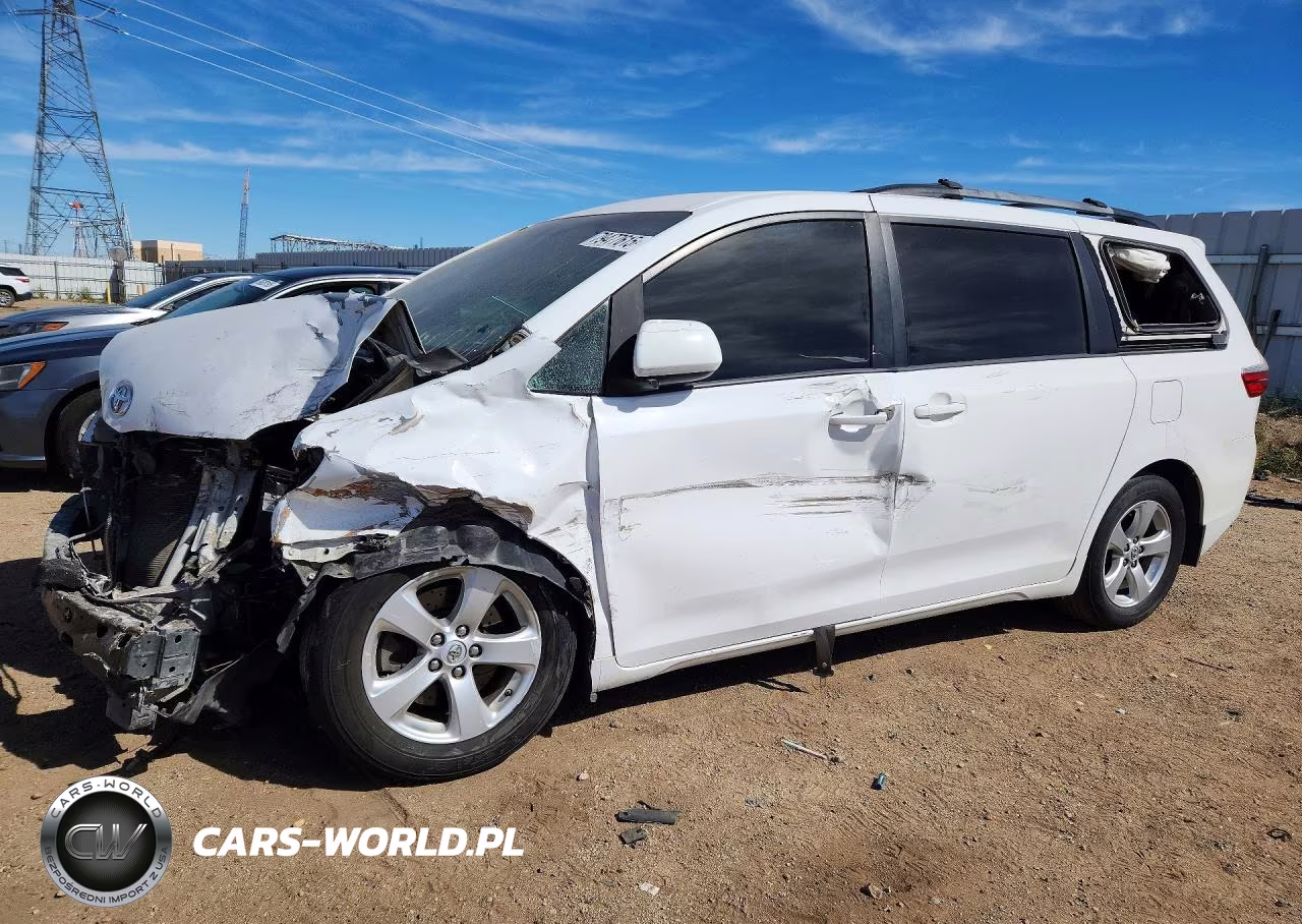 2015 Toyota Sienna Le