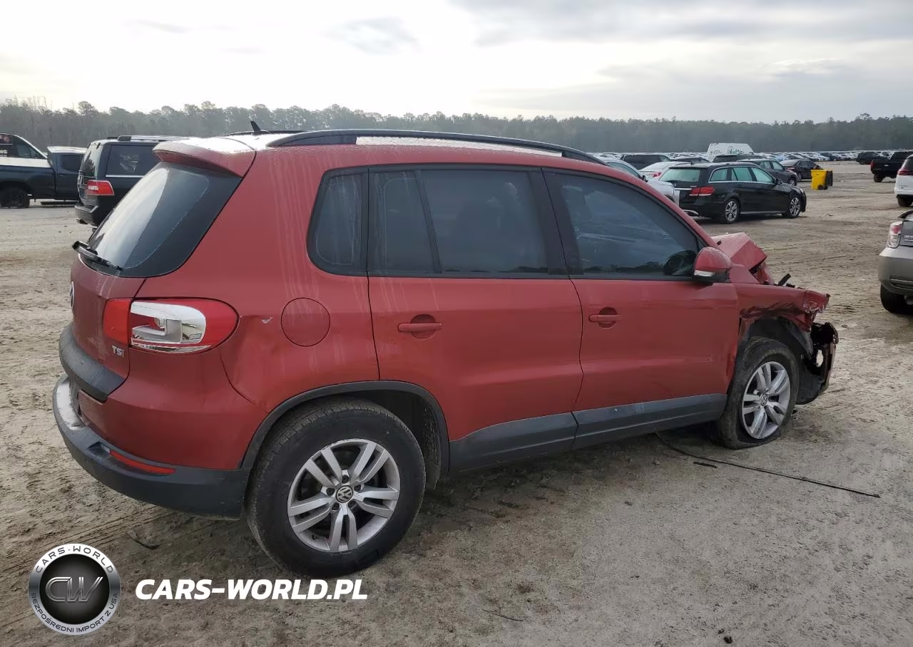 2016 Volkswagen Tiguan S VIN:WVGAV7AX7GW033400 - 3