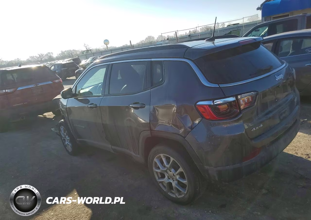 2022 Jeep Compass Latitude Lux VIN:3C4NJDFB0NT156570 - 2