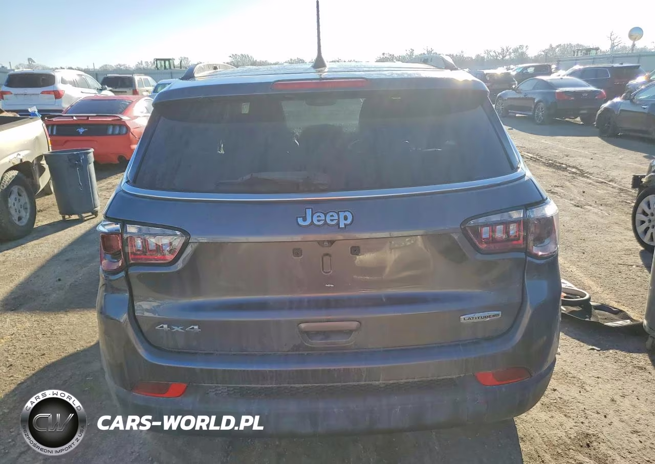 2022 Jeep Compass Latitude Lux VIN:3C4NJDFB0NT156570 - 6