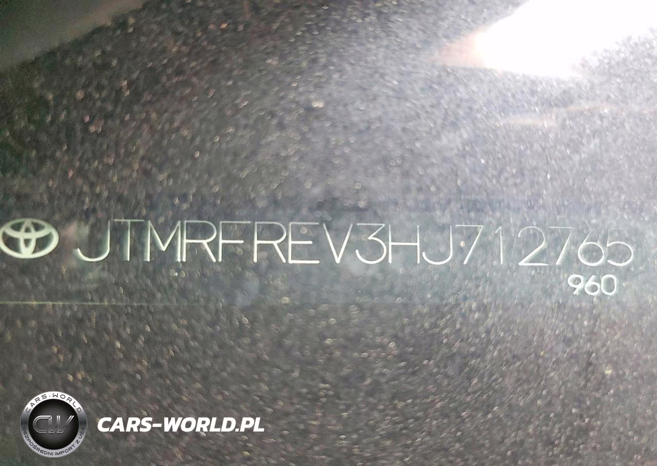2017 Toyota Rav4 Xle VIN:JTMRFREV3HJ712765 - 12