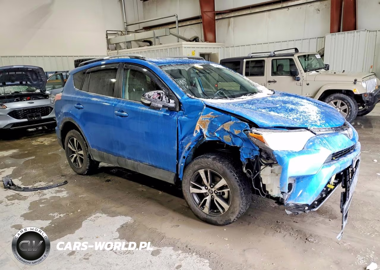 2017 Toyota Rav4 Xle VIN:JTMRFREV3HJ712765 - 4