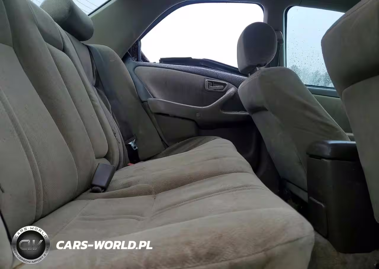 2001 Toyota Camry Ce VIN:4T1BG22K81U806026 - 10