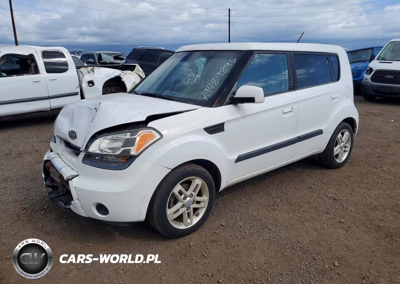 2010 Kia Soul +