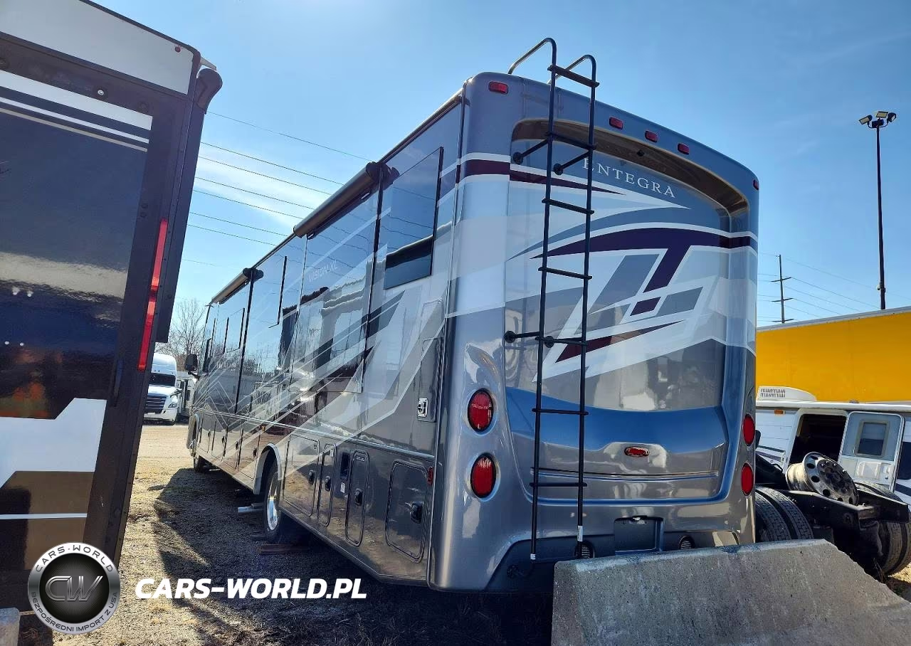 2024 Ford F53 Rv VIN:1F66F5DN6R0A04243 - 3