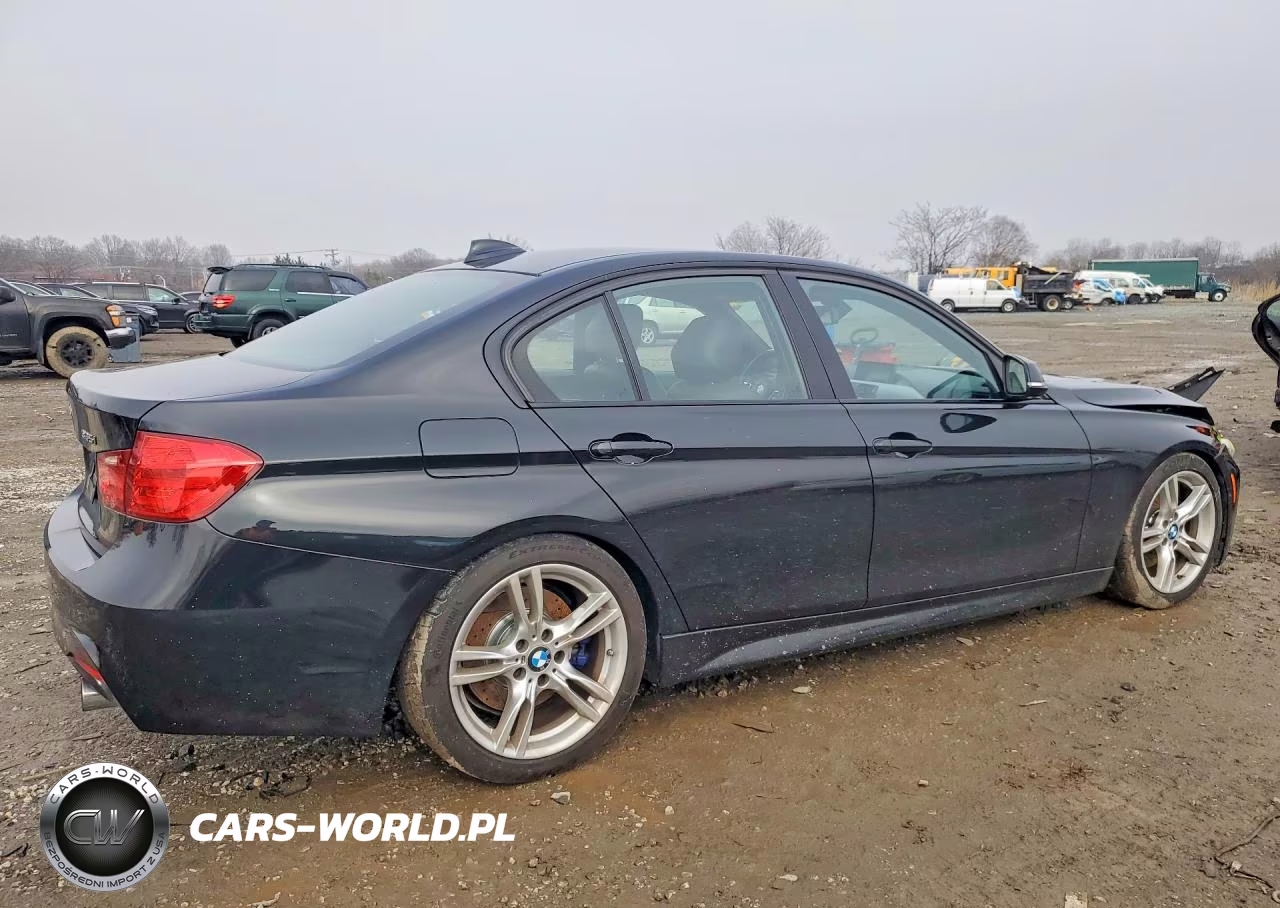 2013 BMW 335 Xi VIN:WBA3B9C55DF140936 - 3
