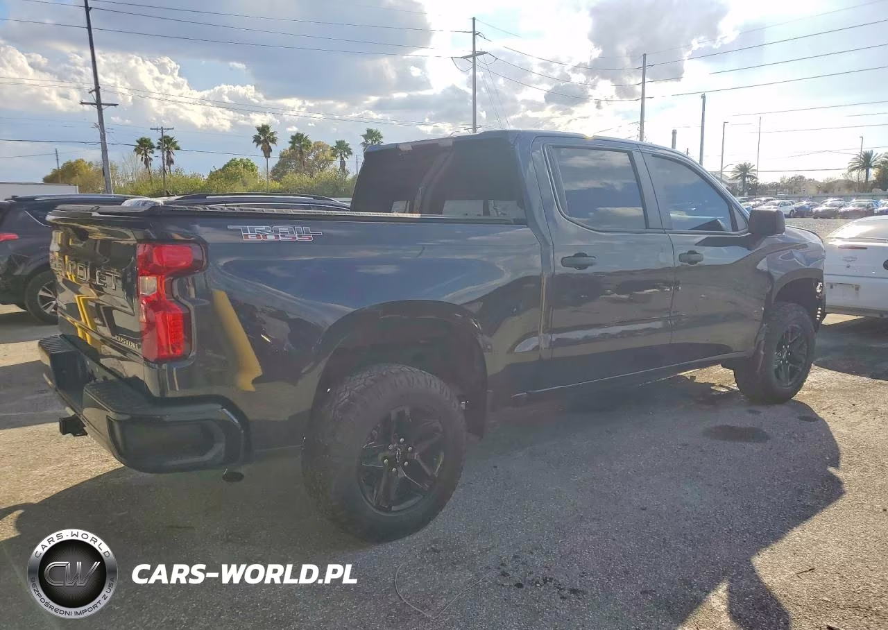 2022 Chevrolet Silverado K1500 Trail Boss Custom VIN:3GCPDCEK8NG577277 - 3