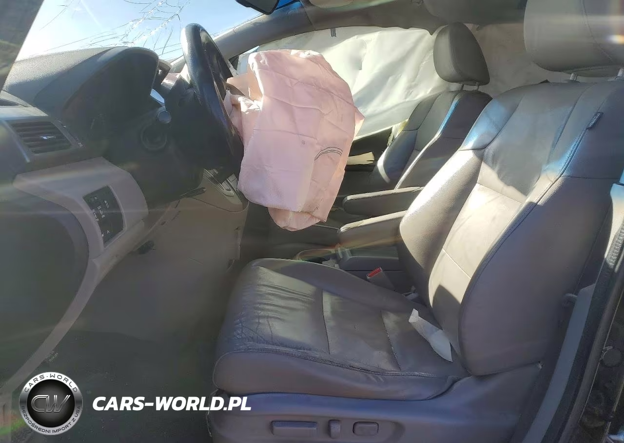 2012 Honda Odyssey Touring VIN:5FNRL5H93CB103983 - 7