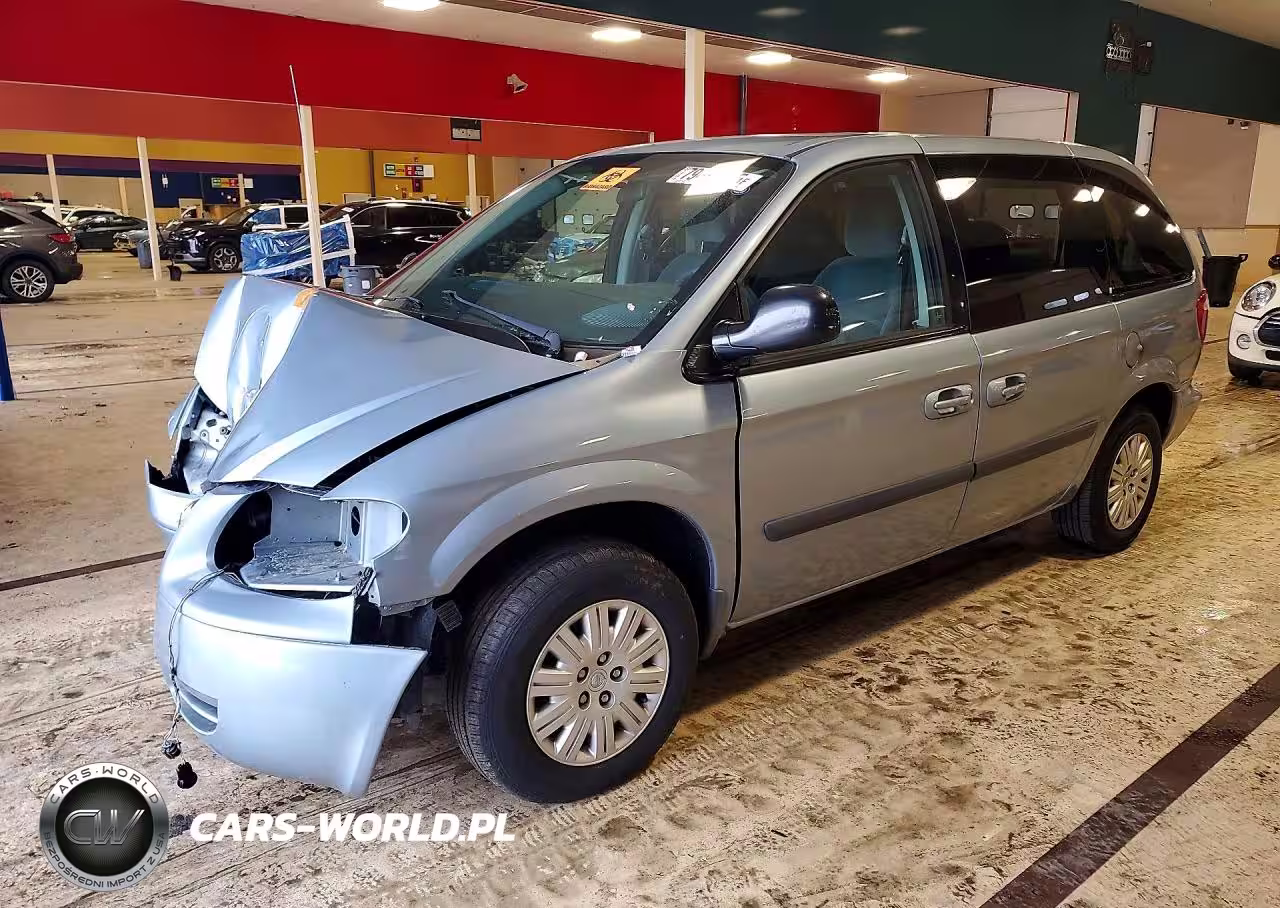 2005 Chrysler Town & Country