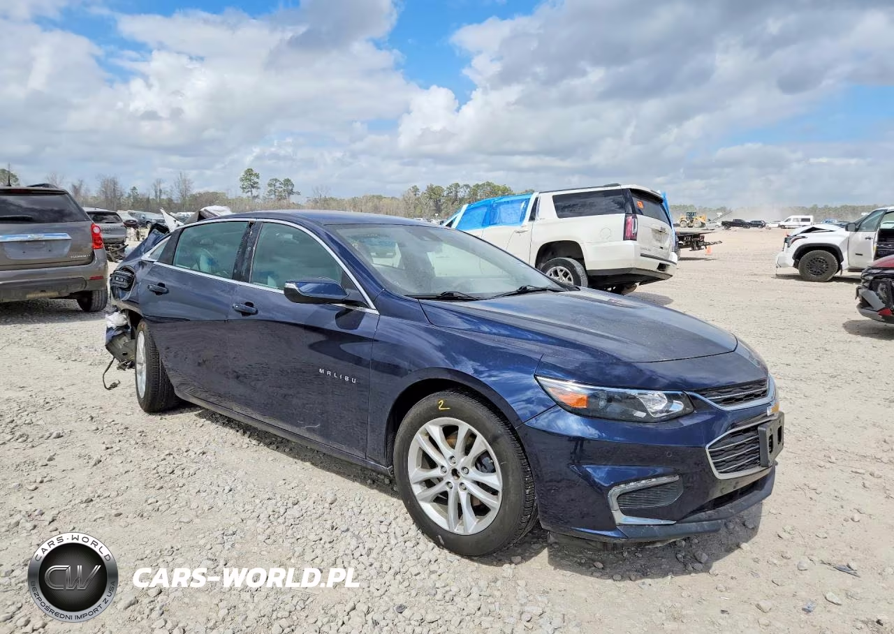 2018 Chevrolet Malibu Lt VIN:1G1ZD5ST7JF177393 - 4